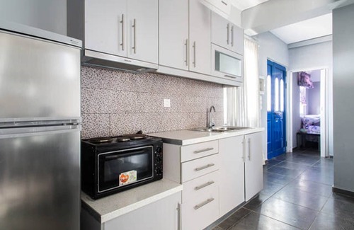 Salamis House | Wavedance Accommodation(Dias)