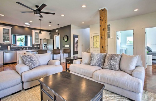 Waveland House | Waveland Abode w/Patio, Walk to Beach!