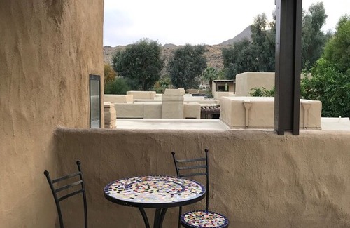 Palm Springs Condo | Waverly Park Two Story Desert Escape