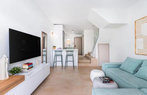 Pefkochori House | Waves & Agistri by Nest