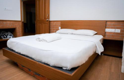 Mararikulam Villa | Waves and Shores Beach Villa