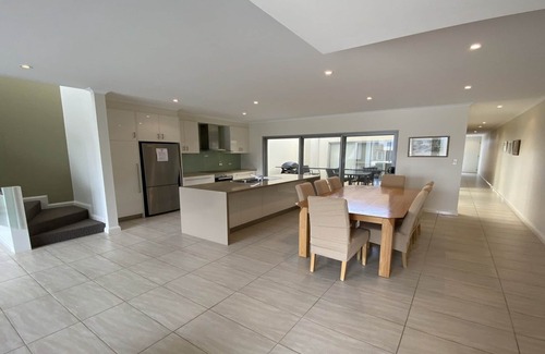 Jurien Bay Villa | Waves at Jurien Villa '7'
