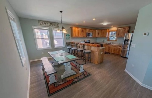 Rodanthe House | Waves Away. Ocean Side cozy 4-bedroom house in tranquil Rodanthe