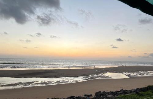 Hireguthi House | Waves End Beach Front Stay