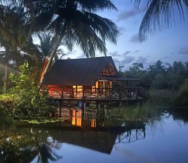 Hikkaduwa Villa | Waves Floating Villa