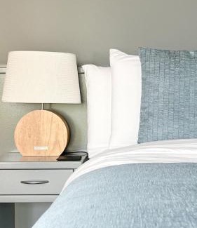 Port Campbell Hotel | Waves Luxury Suites
