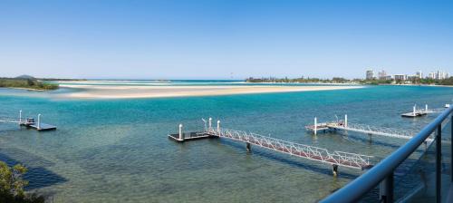 Maroochydore Apartment | Waves Maroochy River