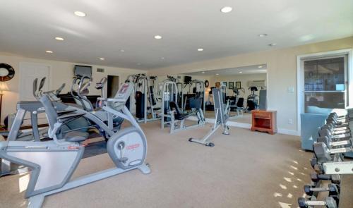 Old Orchard Beach Resort | Waves Oceanfront Resort