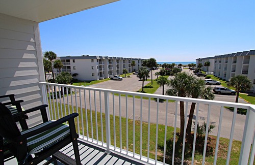 Fort Morgan Condo | Waves, Sand and Fun in the Sun!. Come and make some Memories!🏖️🧜‍♂️🌊