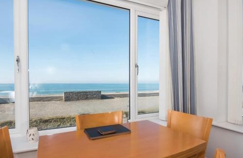 Dinas Dinlle Apartment | Waves - Ukc6952
