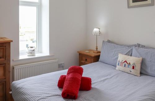 Dinas Dinlle Apartment | Waves - Ukc6952