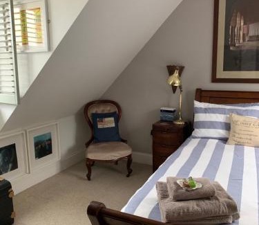 Whitstable House | waves whitstable