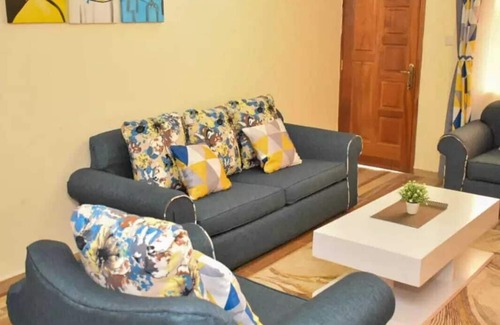 Nairobi Apartment | Wawa Lifestyle Residency Serviced Apartments (WIFI, NETFLIX, DSTv)