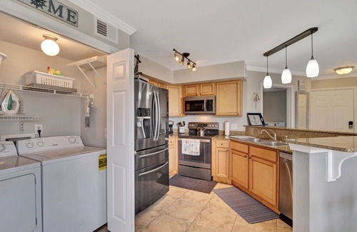 Gulf Shores Condo | Way LOWER PRICES from NOW thru All of 2026 Ground floor, 2bedrooms, 2full baths!