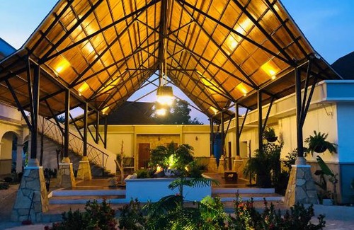 Zona 4 Hotel | WAYAK HOTEL LAS CRUCES PETEN