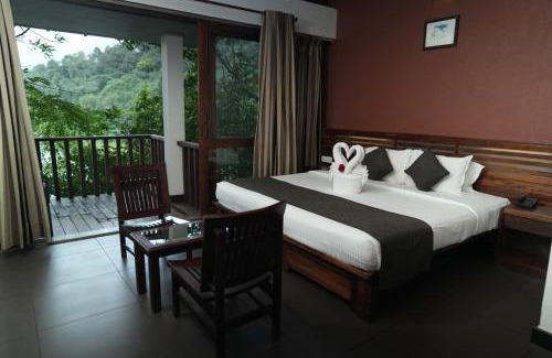 Manjoora Resort | Wayanad Silverwoods Forest Resort & Spa