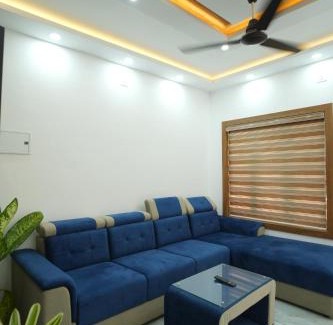 Sulthan Bathery Apartment | Wayanadan Huts Entire First Floor Only