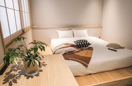 Karasuma Hotel | WAYFARER Gojo