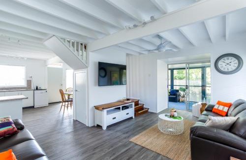 Rainbow Beach House | Wayfarers Beachouse Rainbow Beach