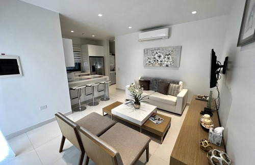 Opal Apartment | Waykiri Unit A-01 Luxurious New Apartment, Noord