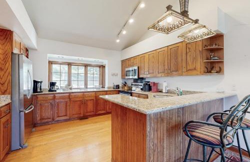Avon House | Wayne Creek Residence