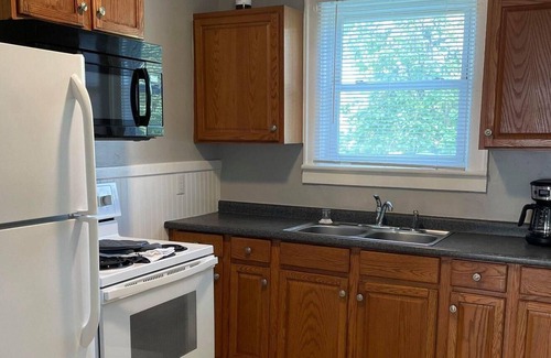 Waynesboro Apartment | Waynesboro location, close to Wintergreen, 151 and Blue Ridge Parkway
