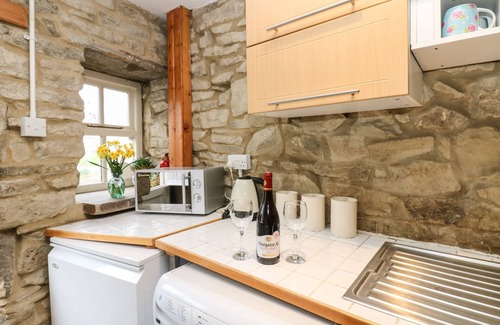 Edmundbyers Cottage | WAYSIDE COTTAGE, character holiday cottage in Edmundbyers
