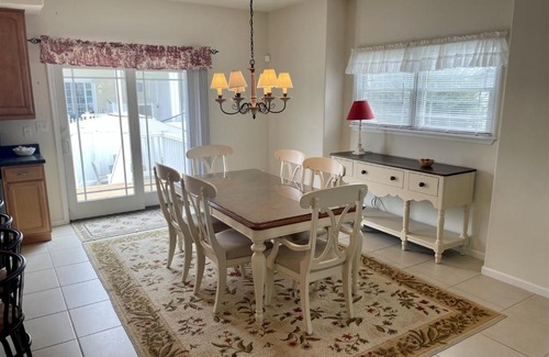 Wildwood Crest Apartment | WC127 West Aster Road