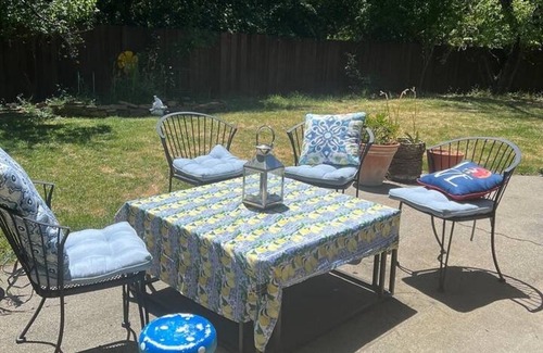 Orinda House | We invite you to our charming family home in a peaceful town of Orinda, 3+2
