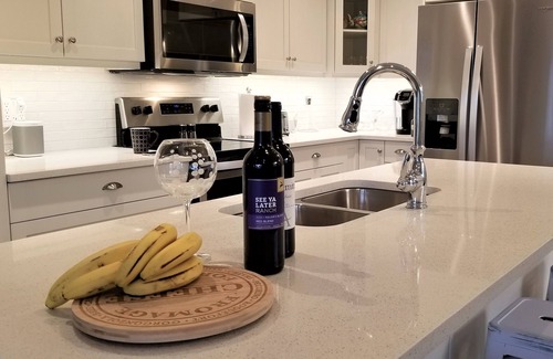 Okanagan-Similkameen House | * We're EXEMPT from the BC short term rental restrictions! Tinhorn Cottage 20