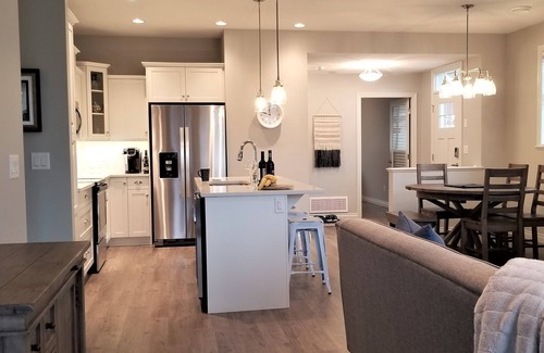 Okanagan-Similkameen House | * We're EXEMPT from the BC short term rental restrictions! Tinhorn Cottage 20