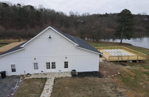 Ellijay Resort | Wedding venue North Georgia!Blue Ridge Mountains! Daily rental only no overnight