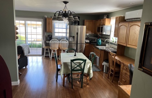 Rehoboth Beach Apartment | Weekly beach rental in lovely Lewes Delaware