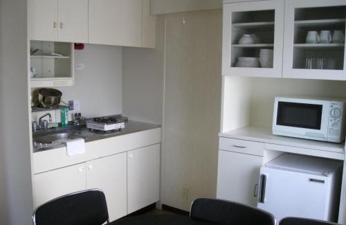 Naniwa Apartment | Weekly Green In Namba