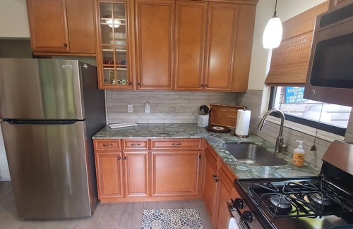 Delray Beach Condo | Weekly & Monthly- easy in/out: Large 1BR Villa w/Pool- Short Walk to Ave/Beaches
