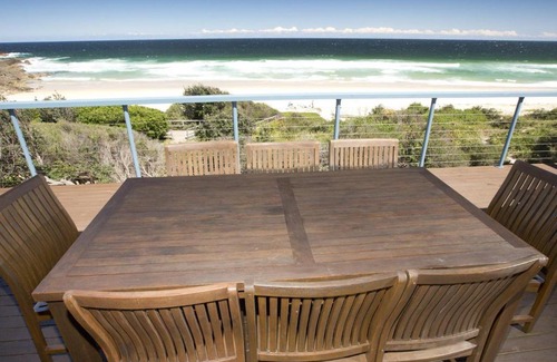 Blueys Beach House | Weemilah