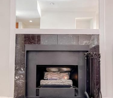 Park West Apartment | *WEHO/Beverly Hills* Luxury 2BD/2.5BA + Balconies