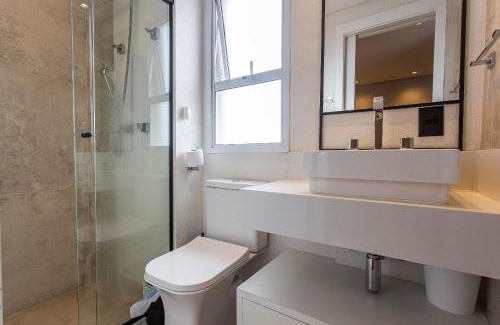 Campo Belo Apartment | Wehome -Duplex: churrasqueira e vista da cidade.