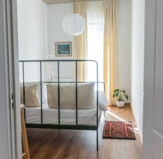 Chugureti Apartment | Wehost Apartment Close to Agmashenebeli