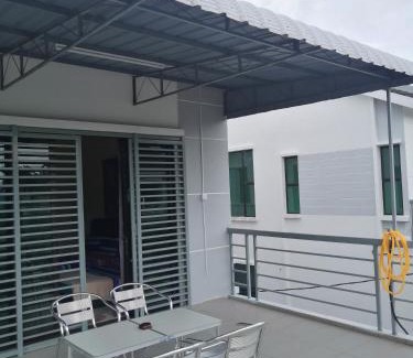 Paya Simpang Empat Genting House | WeJDAN INN BALIK PULAU, PENANG ISLAND