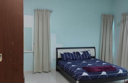 Paya Simpang Empat Genting House | WeJDAN TWO POINT O WHOLE HOUSE BUT BUDGET PARTIAL BOOKING 2ROOMS 2BATHROOMS AND NEVER MIX WITH OTHERS AND YOUR TEAM ONLY BALIK PULAU, PENANG ISLAND