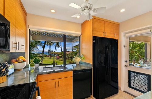 Wailea Condo | WEK 34A Remodeled Wailea Condo w Ocean Views Pool AC