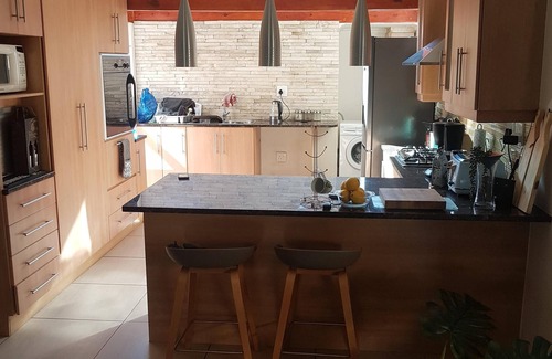 Muizenberg House | Welcome Home - You're true homestay experience