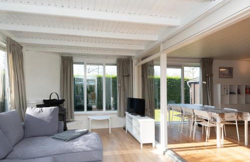 Kortgene House | Welcome in - Morgensterwei 24