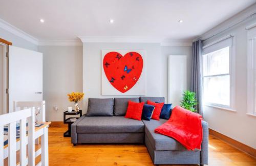 Covent Garden Apartment | Welcome London Savoy Strand
