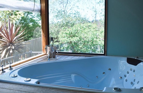 Mount Jagged House | Welcome Springs B&B