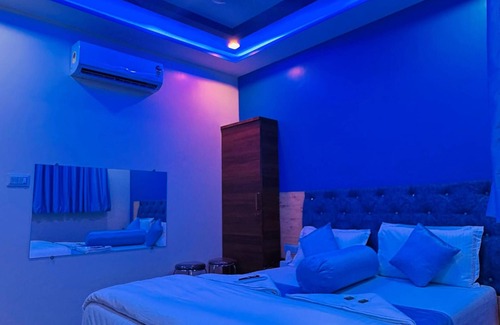 Chembur East Hotel | Welcome Star
