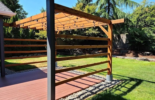 Happy Valley House | Welcome to a 3-bedroom pet friendly house in adorable Happy Valley