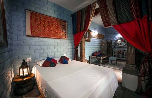 Jodhpur Hotel | Welcome to Bristow's Homestay, your enchanting haven in the heart of the city.