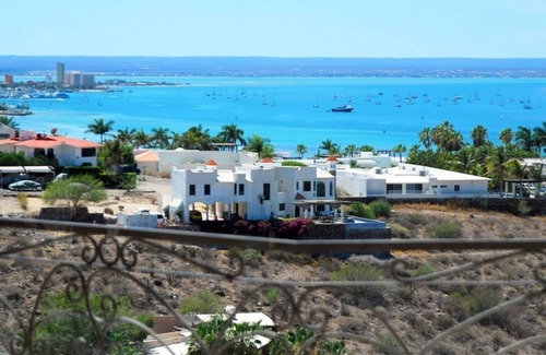 La Paz House | Welcome to Casa de Palmas- MOST AMAZING VIEW OF LA PAZ